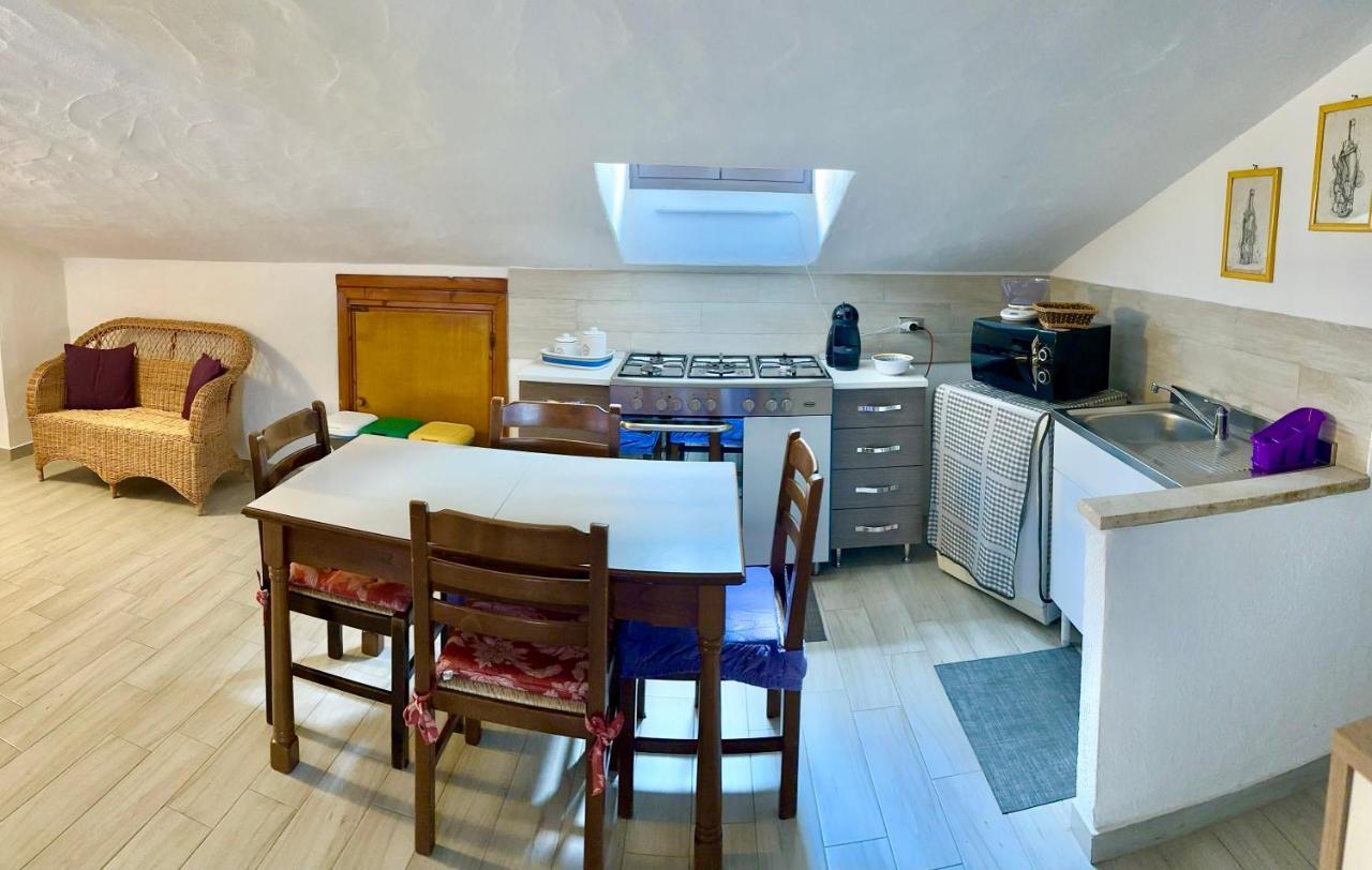 Appartement The Quiet Mansard à Olbia Extérieur photo
